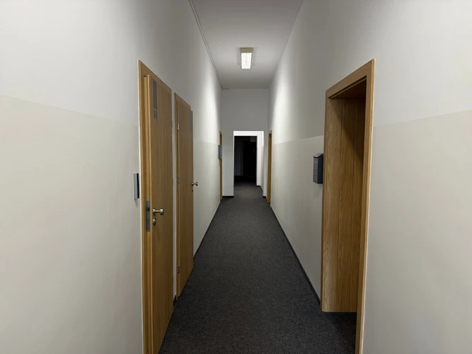 Budynek usługowo-biurowy „Central One” – Piła, ul. Sikorskiego 9-11 – zdjęcie 4